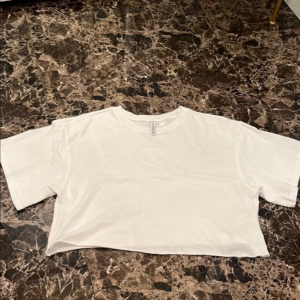 H&M Divided White Basic Tee